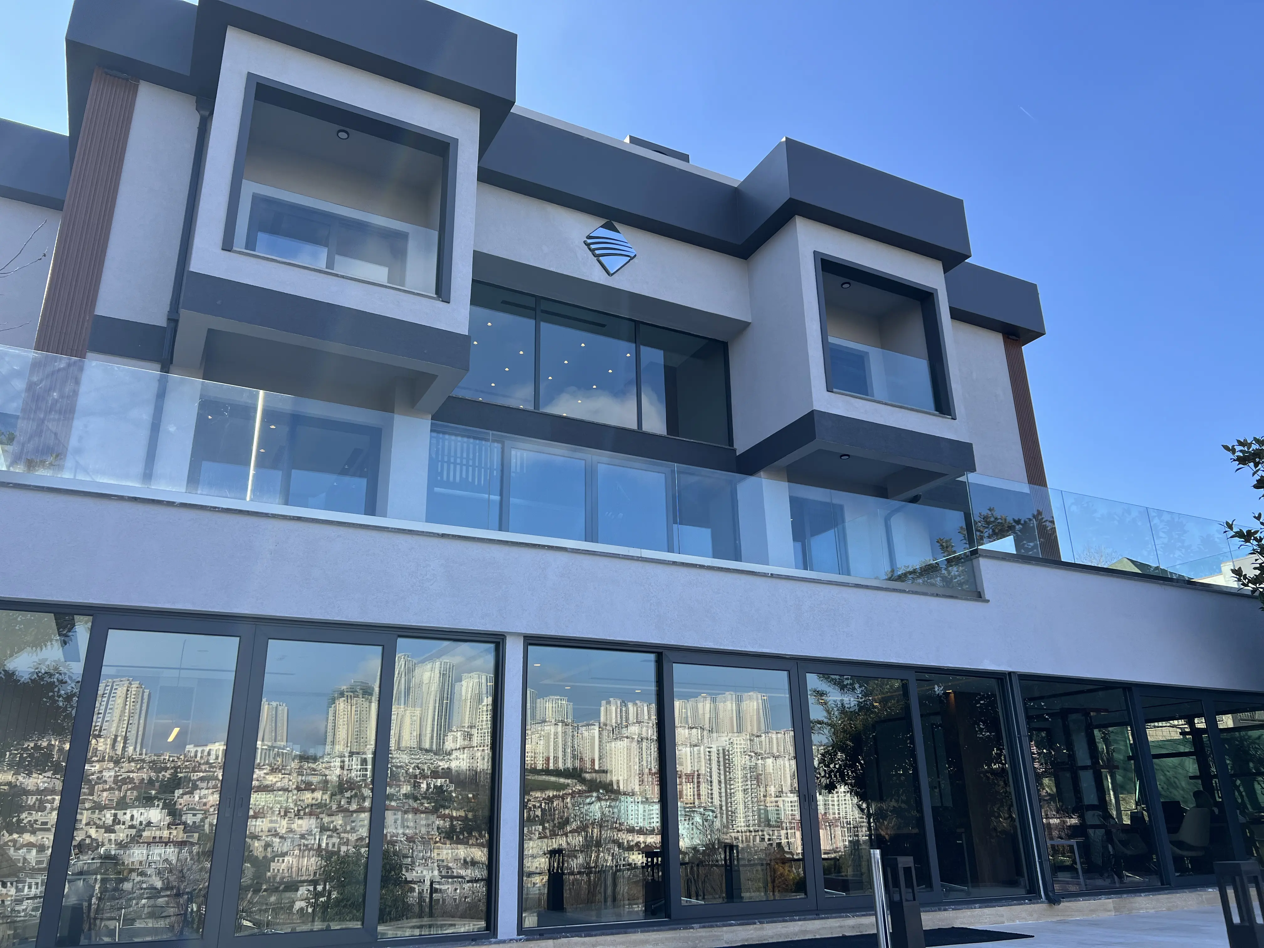 Acran Boğaziçi Kimya Merkez Ofis